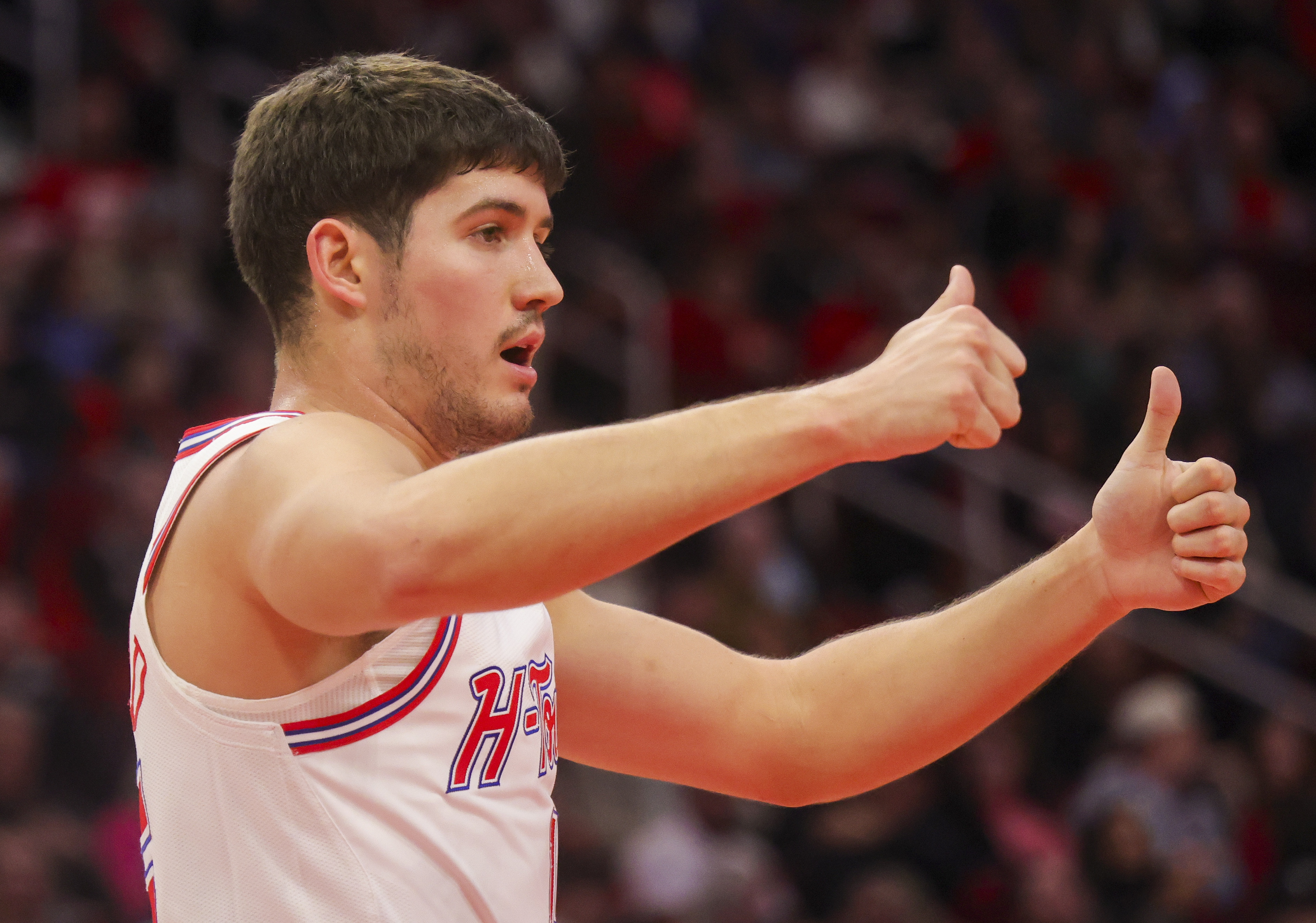 九游娱乐-谢泼德：我最不担心火箭的投篮能力 最近确实投得差但会好起来的