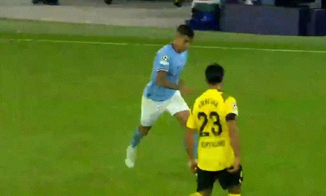 1663191141498078856.gif man-81.gif